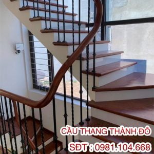 Cầu thang sắt nghệ thuật