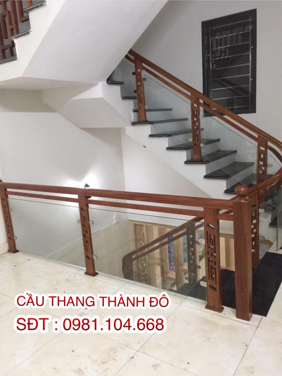 cầu Thang kính chân gỗ cnc