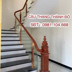 Cầu thang kính chân hợp kim nhôm