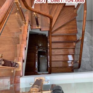 Cầu thang kính chân hợp kim nhôm