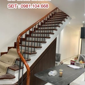 cầu thang sắt nghệ thuât đẹp tại Hà nội