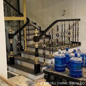 Cầu Thang Sắt Nhập Khẩu Cao Cấp