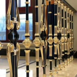 Cầu Thang Sắt Nhập Khẩu Cao Cấp Năm 2024